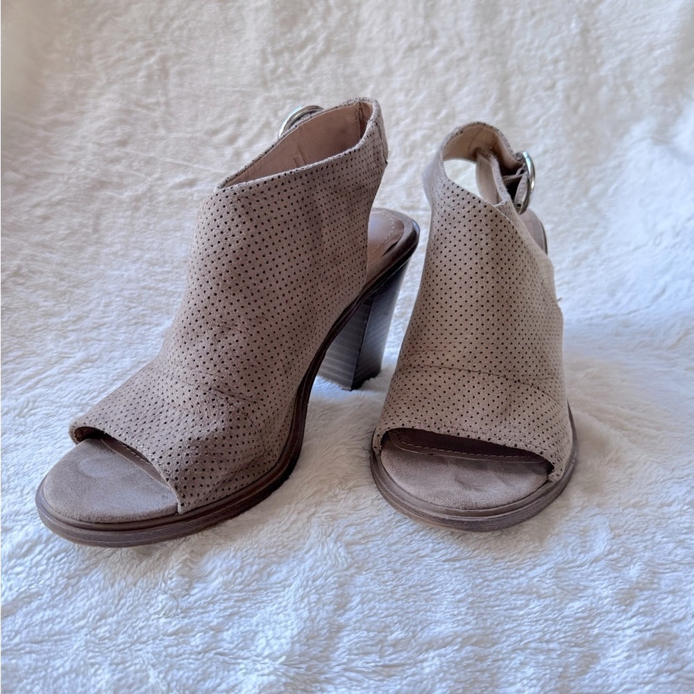 Espirit open toe bootie